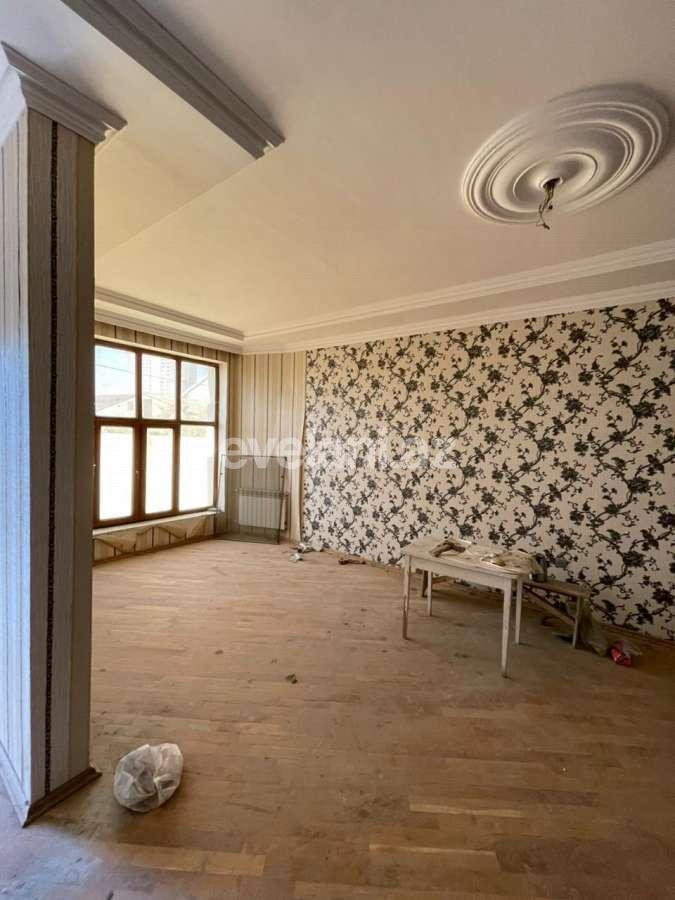 Satılır, həyət evi / bağ, 10 otaqlı, 300 m², Bakı, Səbail r.