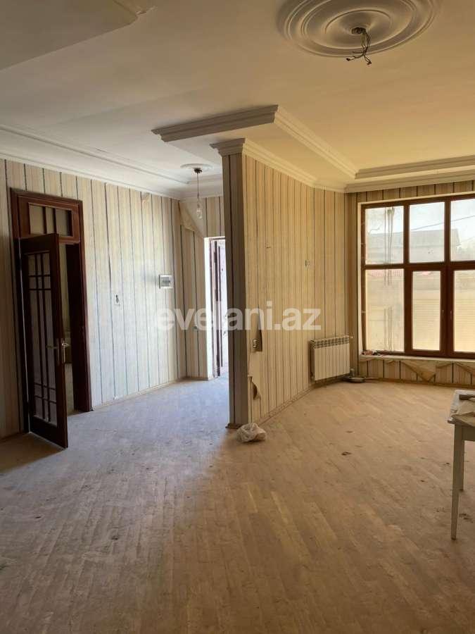 Satılır, həyət evi / bağ, 10 otaqlı, 300 m², Bakı, Səbail r.