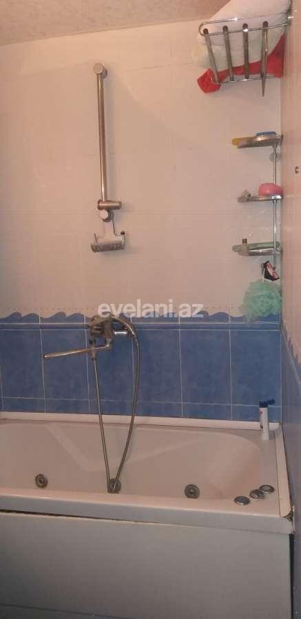 Sale, old building, 3 room, 68 m², Baku, Sabail r, Badamdar d, Icheri Sheher m.