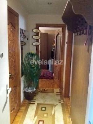 Satılır, köhnə tikili, 3 otaqlı, 68 m², Bakı, Səbail r, Badamdar q, Elmlər Akademiyası m.