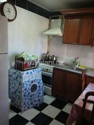 Satılır, köhnə tikili, 3 otaqlı, 68 m², Bakı, Səbail r, Badamdar q, Elmlər Akademiyası m.