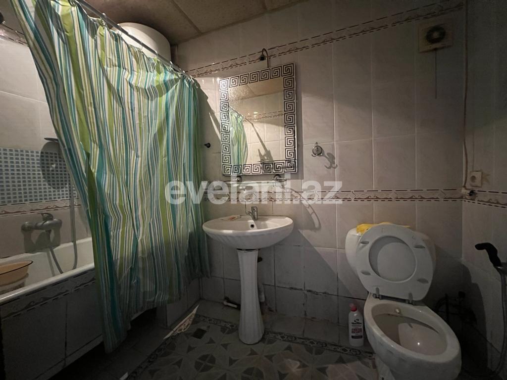Rent, old building, 3 room, 90 m², Baku, Nasimi r, Ganjlik m.