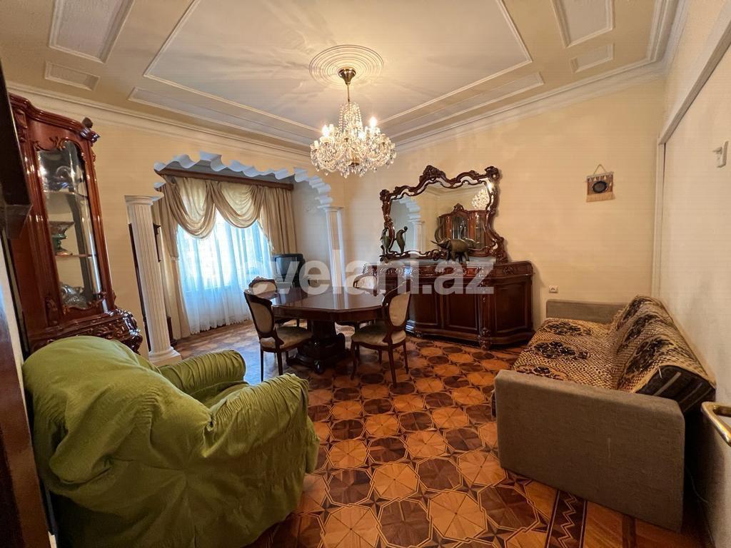 Rent, old building, 3 room, 90 m², Baku, Nasimi r, Ganjlik m.