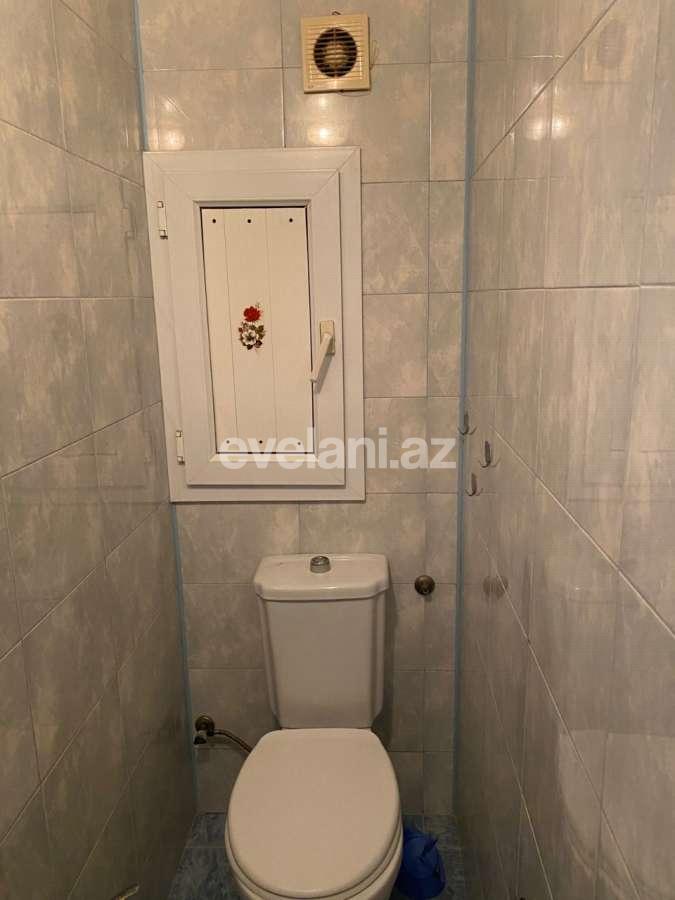 Satılır, köhnə tikili, 3 otaqlı, 90 m², Bakı, Nəsimi r, 4-cü mikrorayon q, Memar Əcəmi m.
