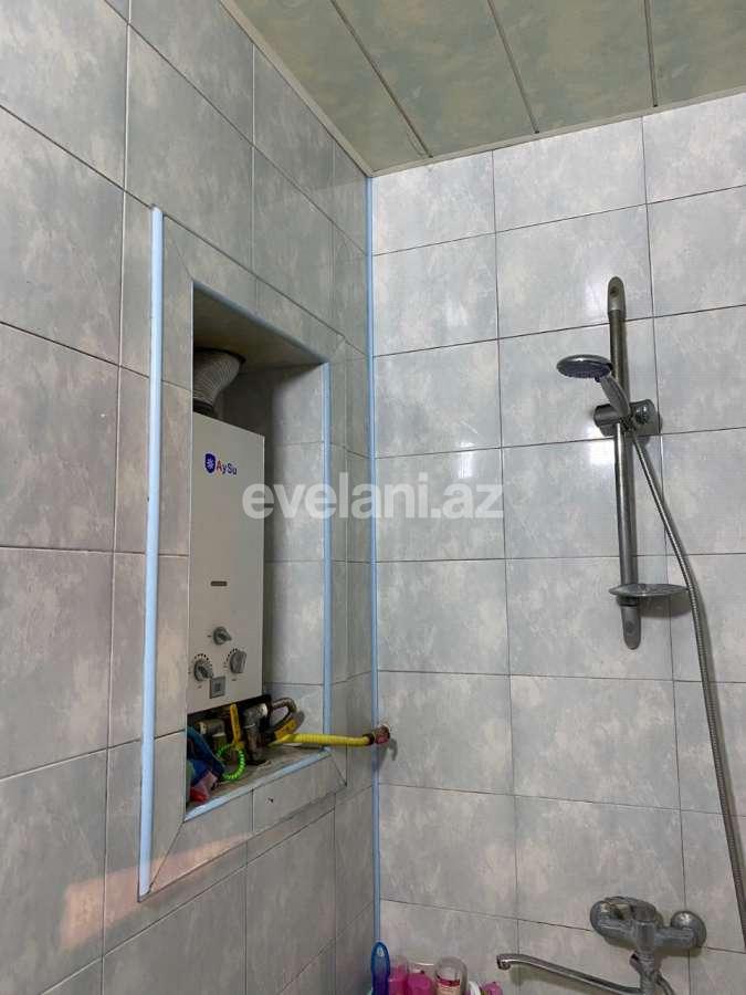 Satılır, köhnə tikili, 3 otaqlı, 90 m², Bakı, Nəsimi r, 4-cü mikrorayon q, Memar Əcəmi m.