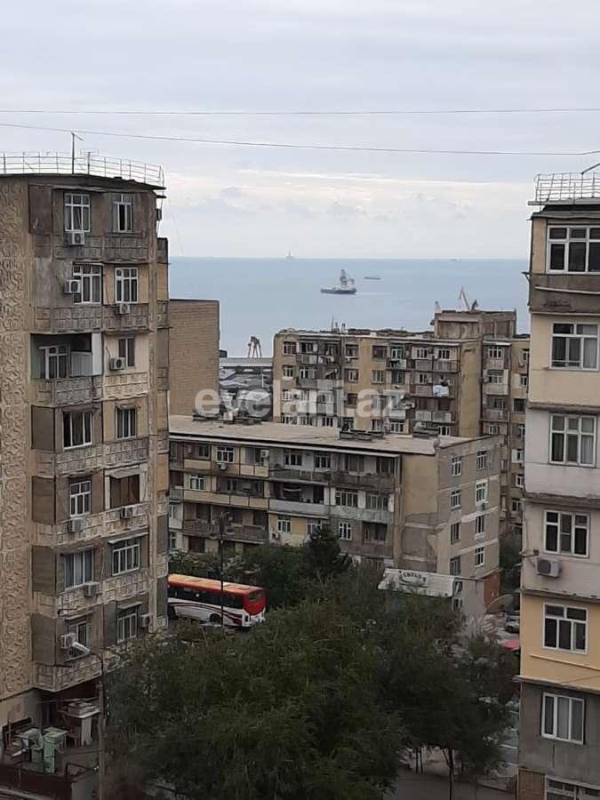 Satılır, köhnə tikili, 2 otaqlı, 60 m², Bakı, Xətai r, Həzi Aslanov q, Həzi Aslanov m.