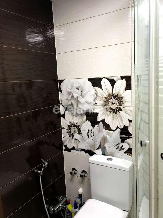 Satılır, köhnə tikili, 2 otaqlı, 52 m², Bakı, Nəsimi r, 28 may m.