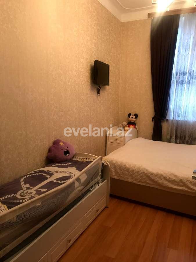 Satılır, köhnə tikili, 2 otaqlı, 52 m², Bakı, Nəsimi r, 28 may m.