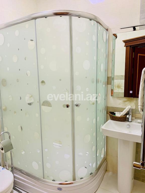 Satılır, obyekt, 330 m², Bakı, Səbail r, 28 may m.