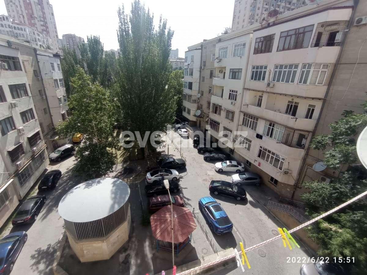 Satılır, köhnə tikili, 3 otaqlı, 100 m², Bakı, Yasamal r, Nizami m.