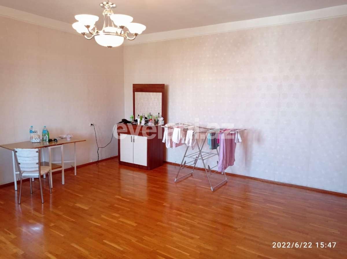 Satılır, köhnə tikili, 3 otaqlı, 100 m², Bakı, Yasamal r, Nizami m.