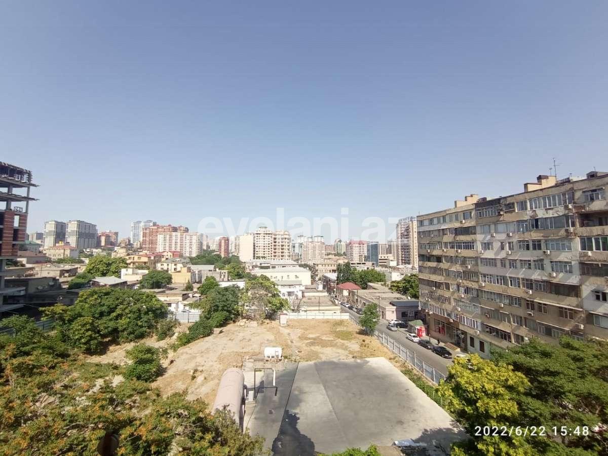 Satılır, köhnə tikili, 3 otaqlı, 100 m², Bakı, Yasamal r, Nizami m.