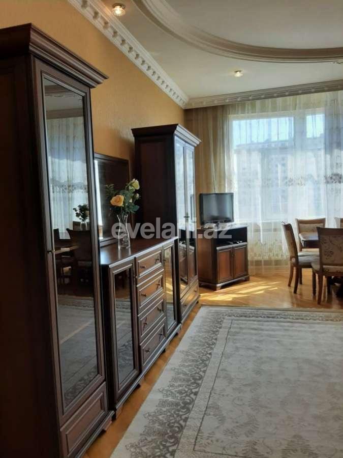 Rent, new building, 3 room, 107 m², Baku, Narimanov r.