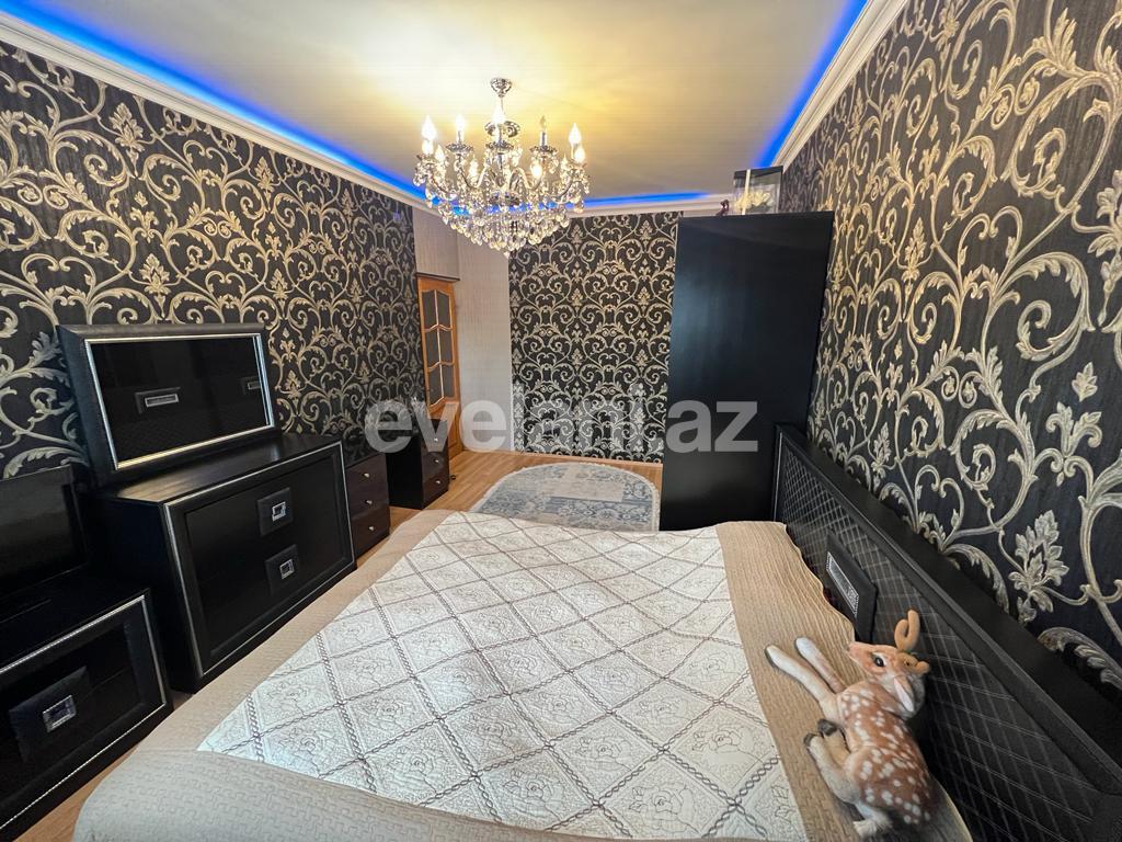 Satılır, köhnə tikili, 4 otaqlı, 100 m², Bakı, Xətai r, Xalqlar Dostluğu m.