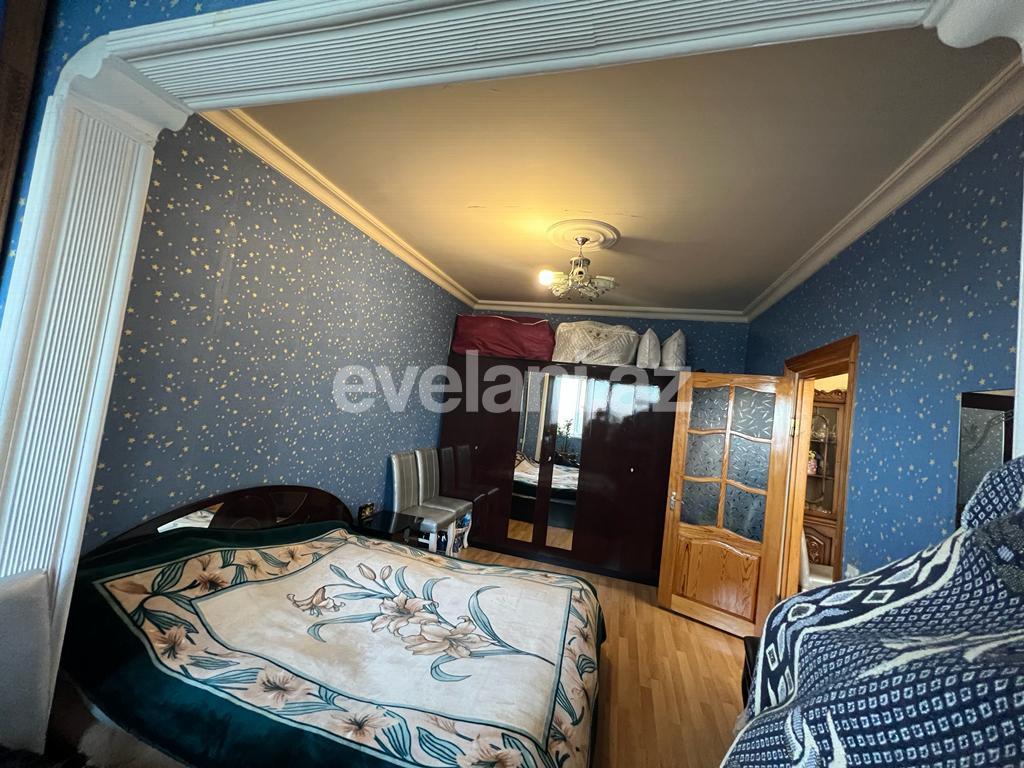 Satılır, köhnə tikili, 4 otaqlı, 100 m², Bakı, Xətai r, Xalqlar Dostluğu m.