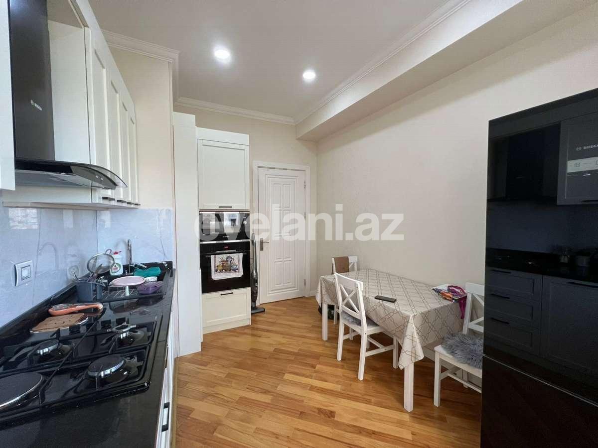 Satılır, yeni tikili, 2 otaqlı, 94 m², Bakı, Binəqədi r, 8-ci mikrorayon q, Azadlıq prospekti m.