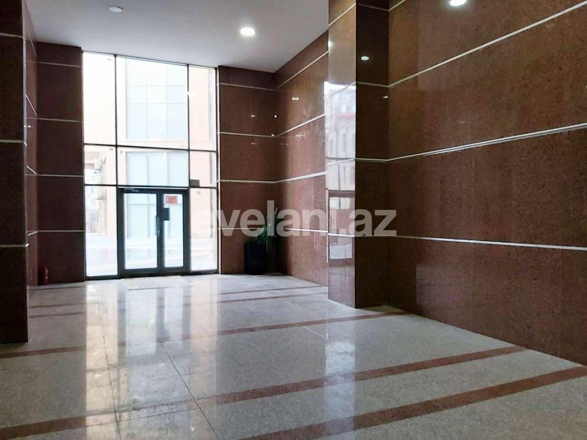 Продаётся, новостройка, 3-комнаты, 136 m², Баку, Ясамальский r, Элмляр Академиясы m.