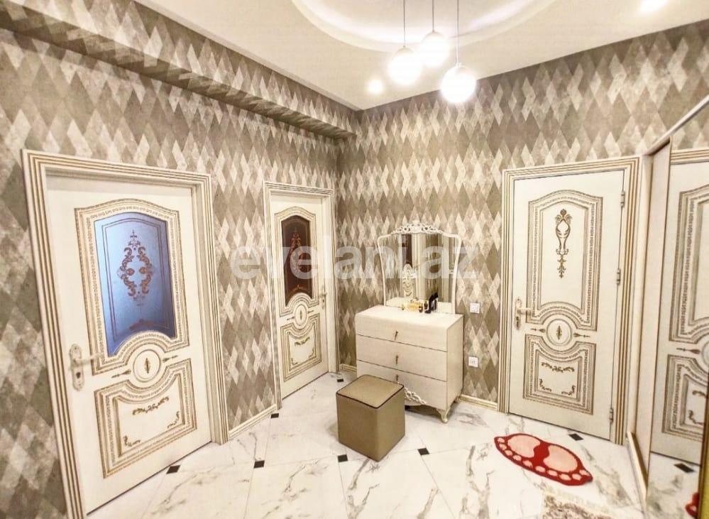 Satılır, yeni tikili, 2 otaqlı, 70 m², Bakı, Nizami r, Qara Qarayev m.