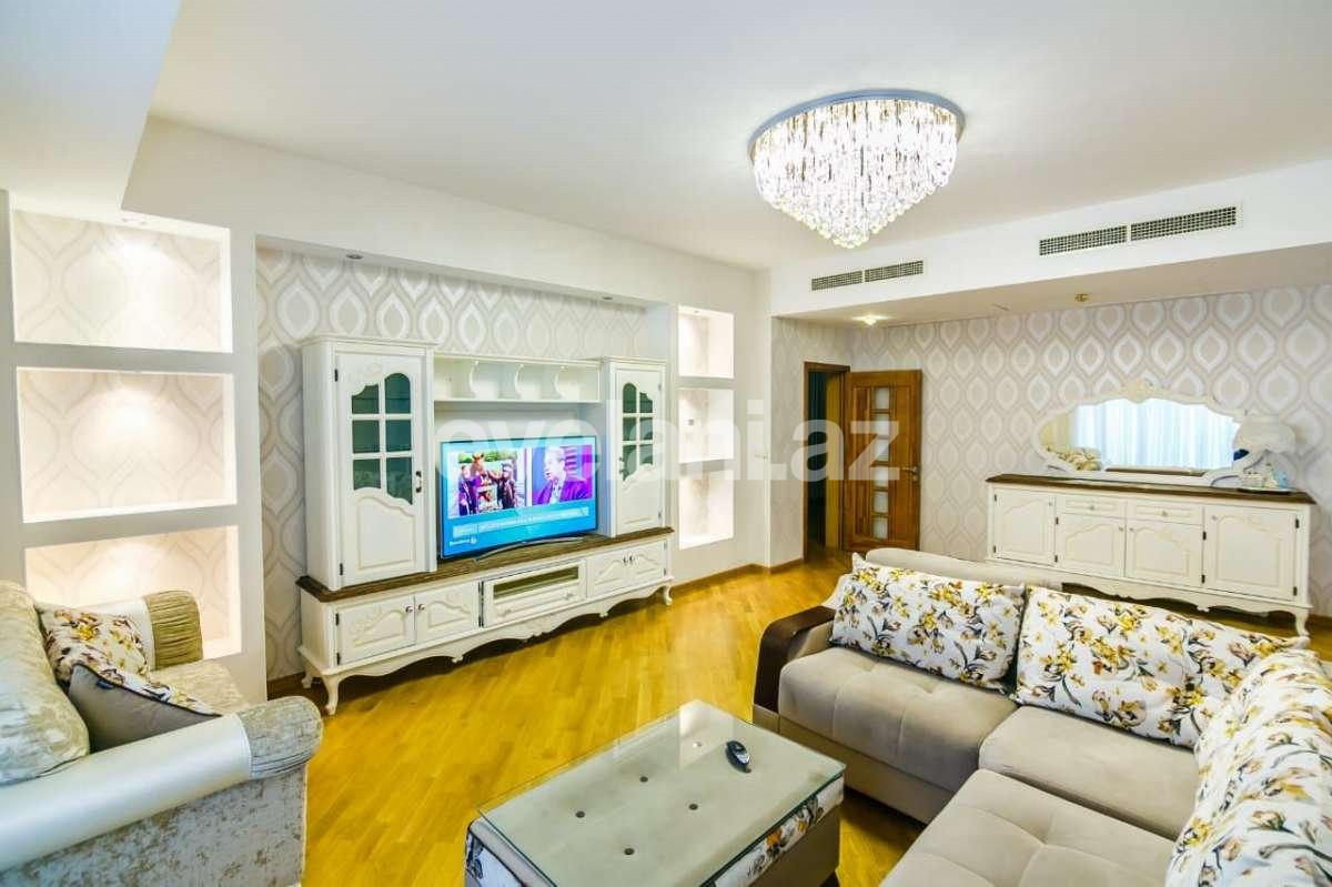 Sale, new building, 4 room, 200 m², Baku, Nasimi r, 28 may m.