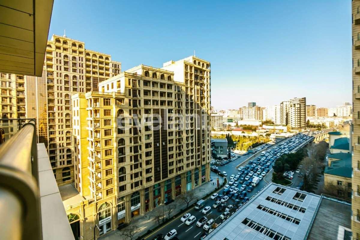 Sale, new building, 4 room, 200 m², Baku, Nasimi r, 28 may m.