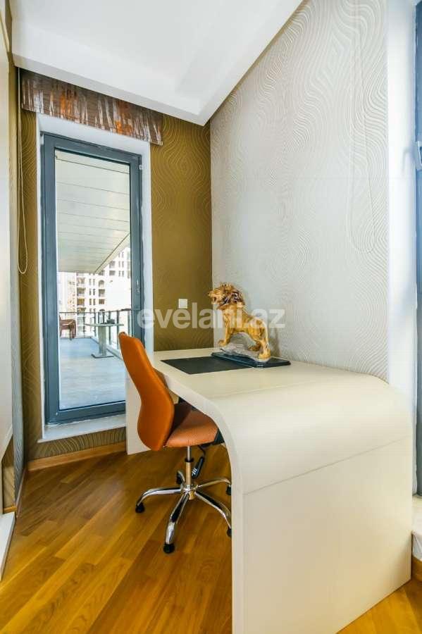 Sale, new building, 4 room, 200 m², Baku, Nasimi r, 28 may m.