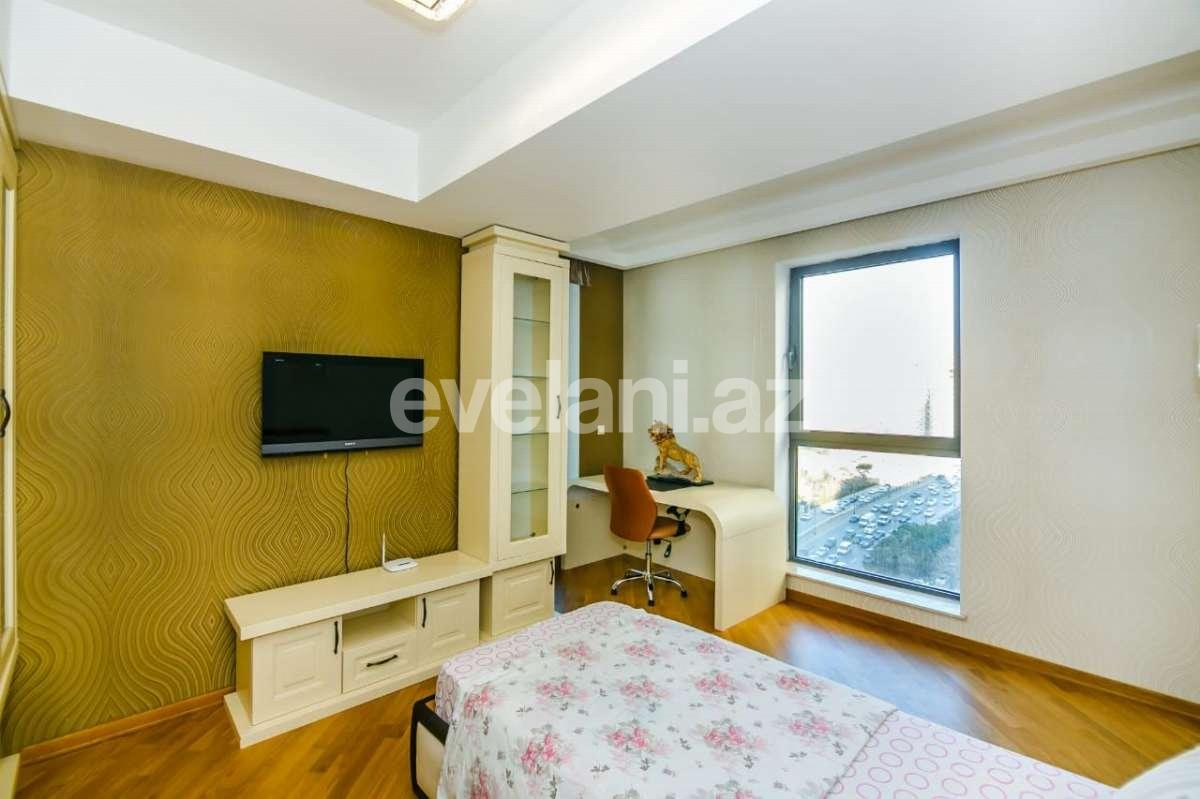Sale, new building, 4 room, 200 m², Baku, Nasimi r, 28 may m.