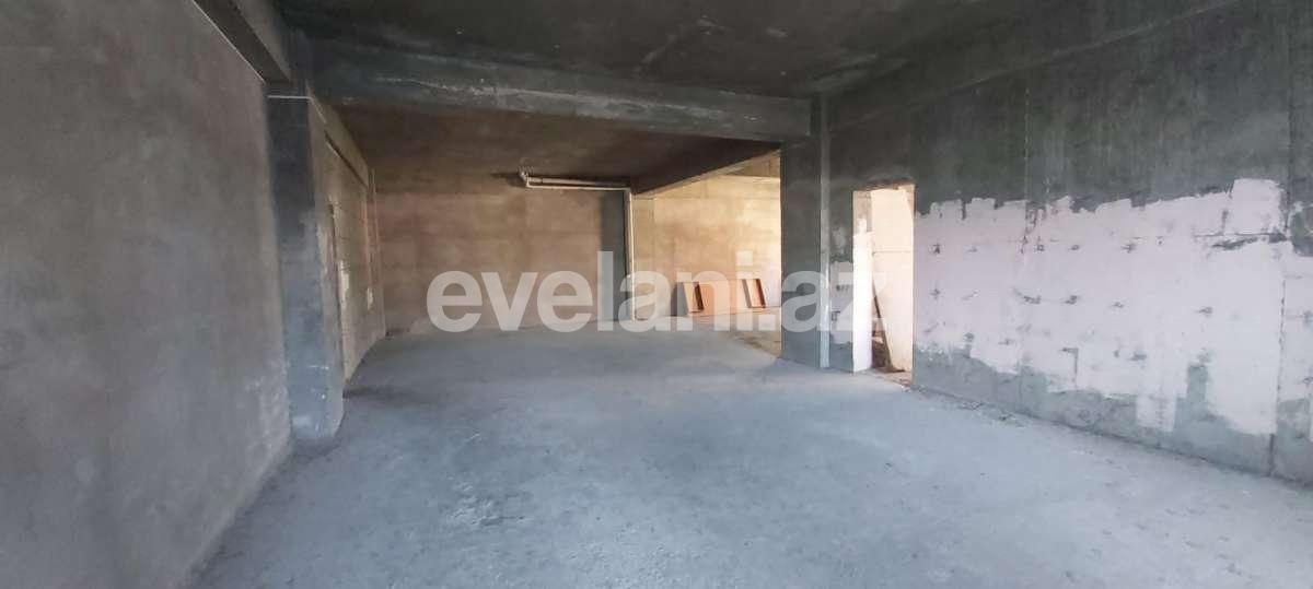 Satılır, obyekt, 170 m², Bakı, Binəqədi r, 8-ci mikrorayon q, Azadlıq prospekti m.