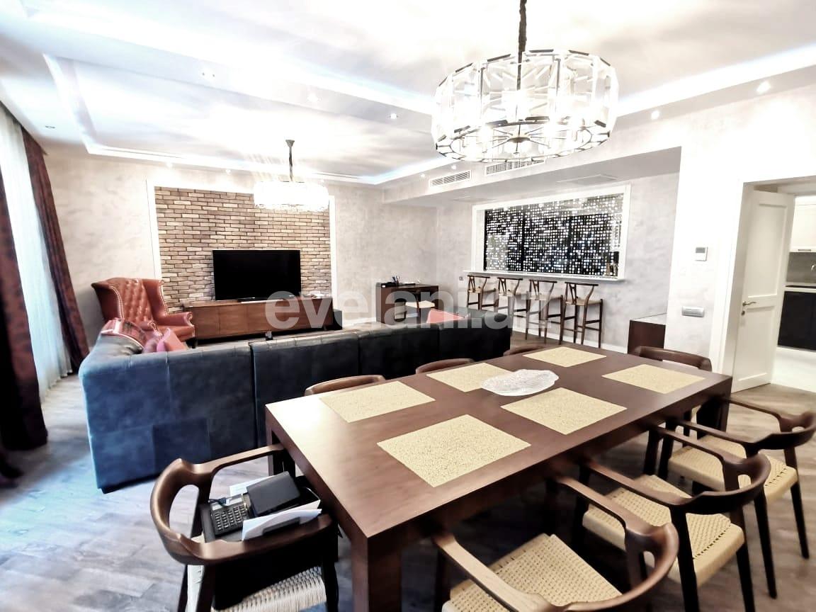 Продаётся, новостройка, 4-комнаты, 200 m², Баку, Насиминский r, 28 мая m.