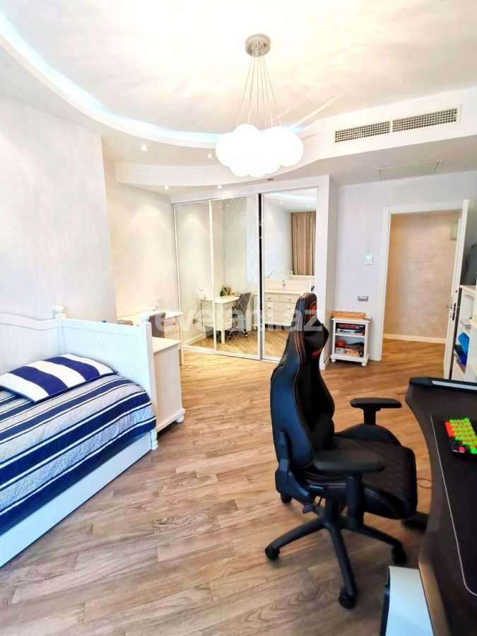 Продаётся, новостройка, 4-комнаты, 200 m², Баку, Насиминский r, 28 мая m.