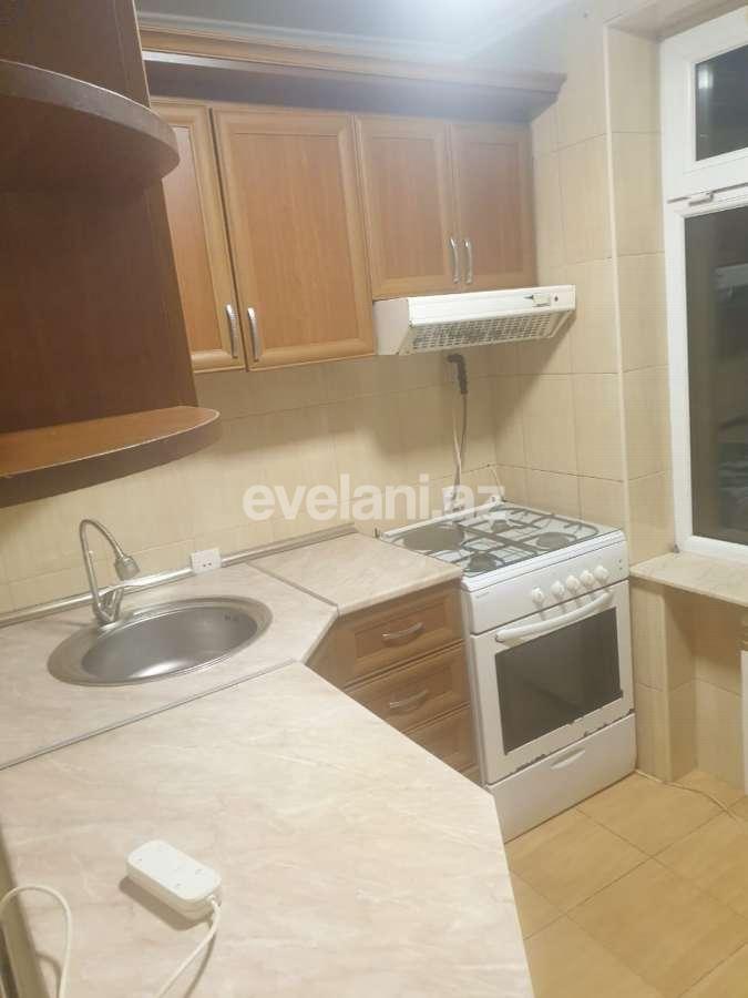 Kirayə verilir, köhnə tikili, 2 otaqlı, 50 m², Bakı, Nizami r.