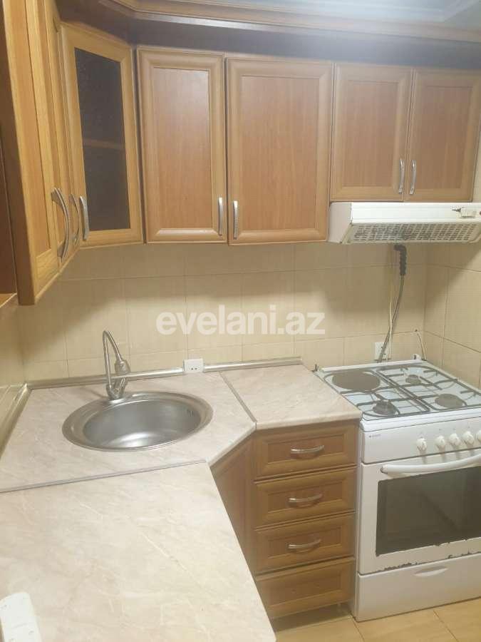 Kirayə verilir, köhnə tikili, 2 otaqlı, 50 m², Bakı, Nizami r.