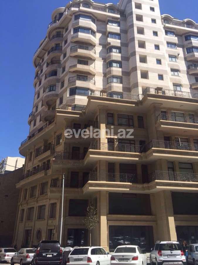Satılır, yeni tikili, 4 otaqlı, 206 m², Bakı, Səbail r, İçəri Şəhər m.