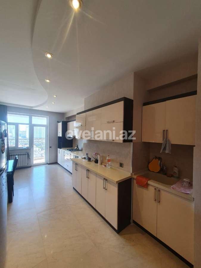 Сдаётся, новостройка, 3-комнаты, 140 m², Баку, Ясамальский r, Элмляр Академиясы m.