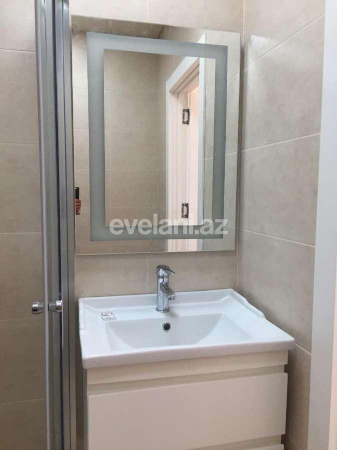 Satılır, yeni tikili, 2 otaqlı, 66 m², Bakı, Nizami r, Qara Qarayev m.