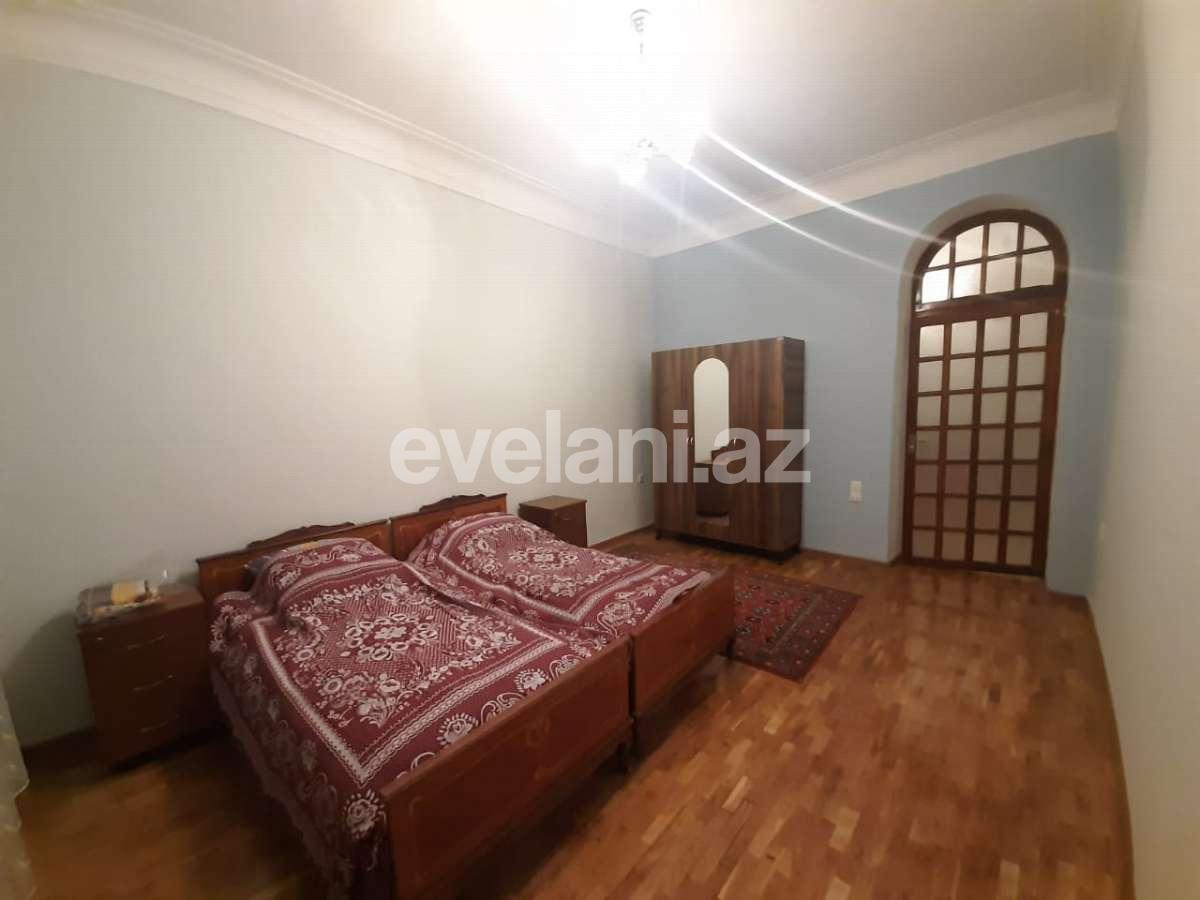 Sale, old building, 2 room, 70 m², Baku, Nasimi r, 28 may m.