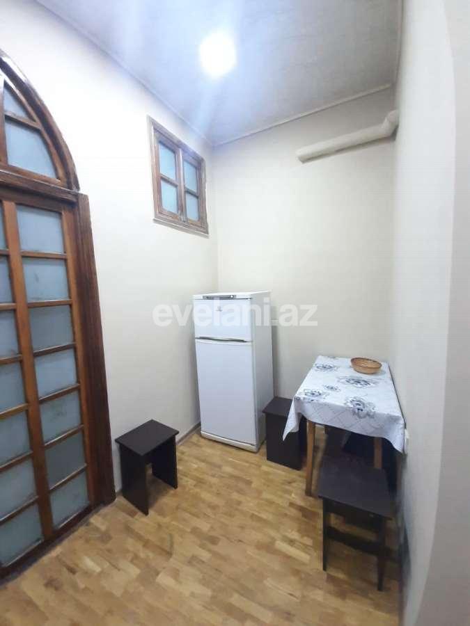 Sale, old building, 2 room, 70 m², Baku, Nasimi r, 28 may m.