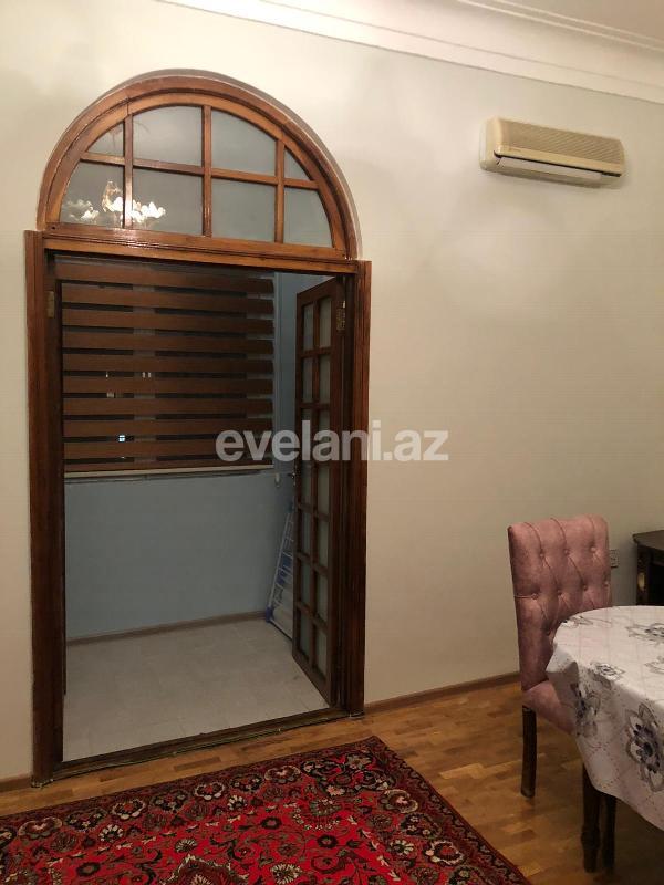Sale, old building, 2 room, 70 m², Baku, Nasimi r, 28 may m.