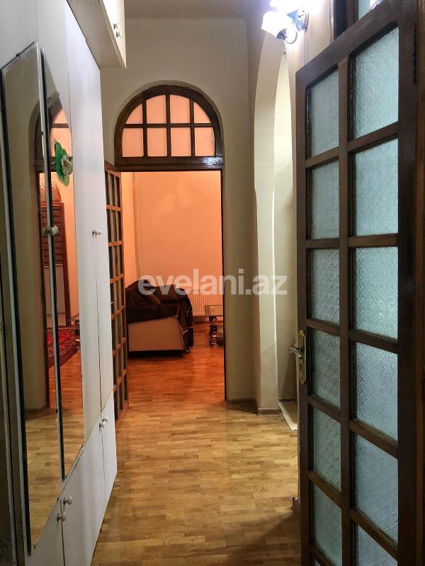 Sale, old building, 2 room, 70 m², Baku, Nasimi r, 28 may m.