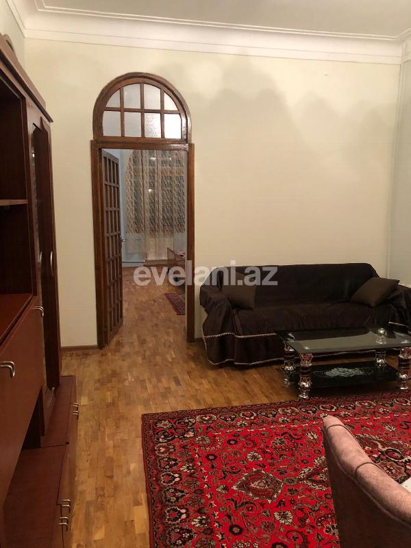 Sale, old building, 2 room, 70 m², Baku, Nasimi r, 28 may m.