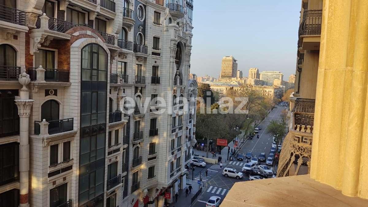 Продаётся, новостройка, 4-комнаты, 220 m², Баку, Сабаильский r, Сахил m.