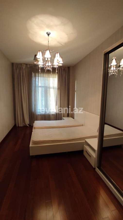 Продаётся, новостройка, 4-комнаты, 220 m², Баку, Сабаильский r, Сахил m.