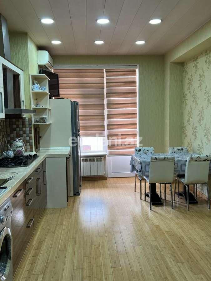 Kirayə verilir, yeni tikili, 3 otaqlı, 150 m², Bakı, Xətai r, Şah İsmayıl Xətai m.