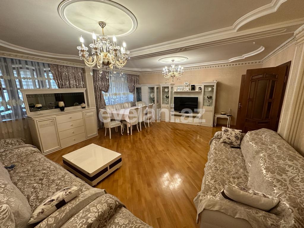 Satılır, köhnə tikili, 4 otaqlı, 120 m², Bakı, Sabunçu r, Bakıxanov q.