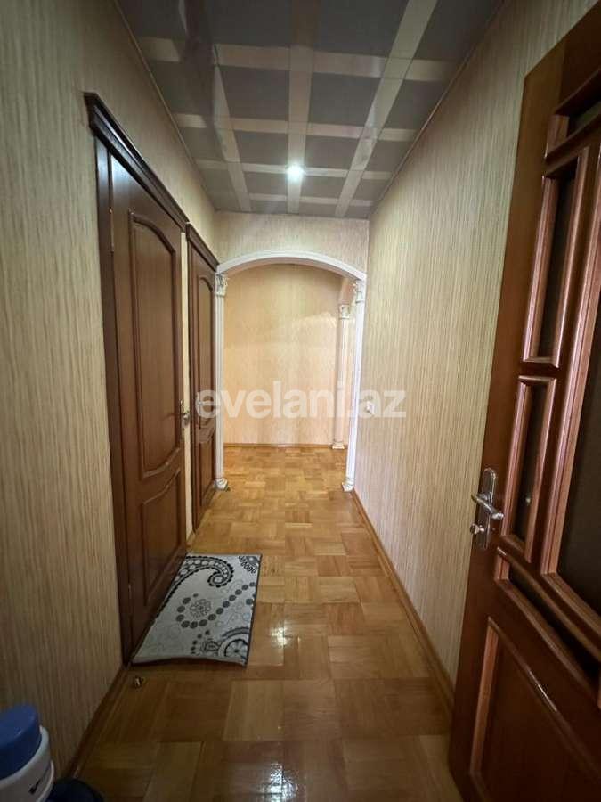 Satılır, köhnə tikili, 4 otaqlı, 120 m², Bakı, Sabunçu r, Bakıxanov q.