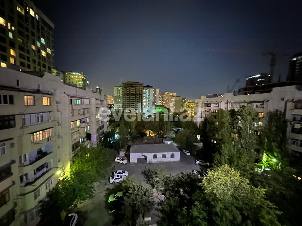 Satılır, köhnə tikili, 5 otaqlı, 120 m², Bakı, Xətai r, Şah İsmayıl Xətai m.