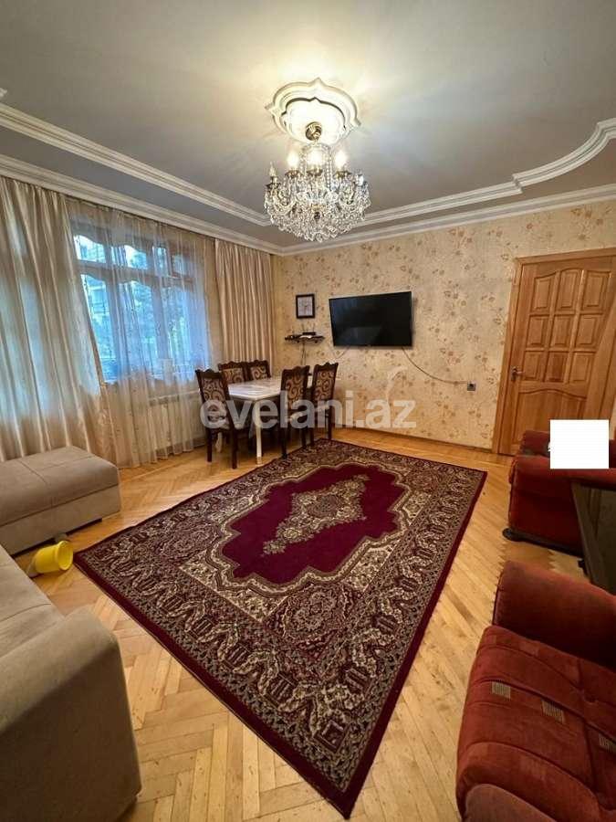 Satılır, köhnə tikili, 5 otaqlı, 110 m², Bakı, Xətai r, Şah İsmayıl Xətai m.