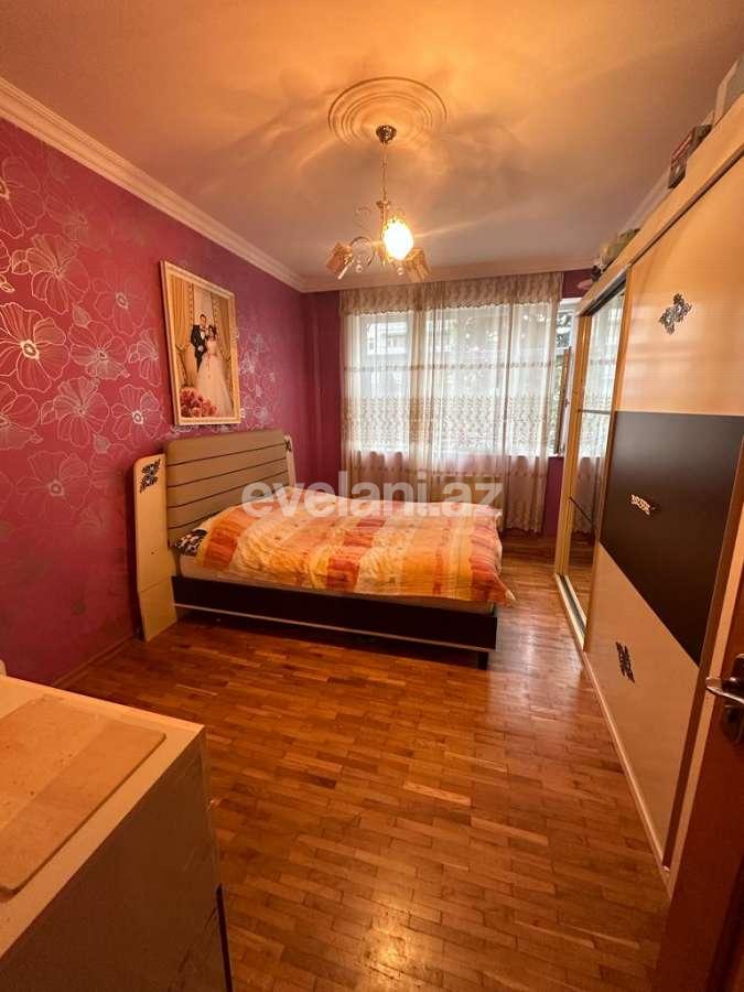 Satılır, köhnə tikili, 5 otaqlı, 110 m², Bakı, Xətai r, Şah İsmayıl Xətai m.