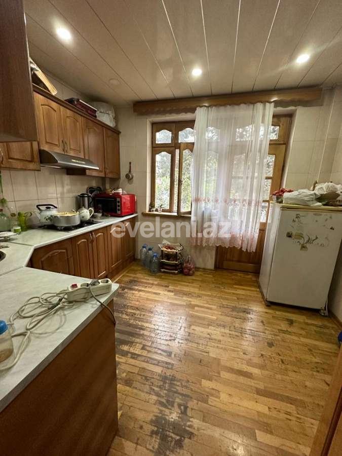 Satılır, köhnə tikili, 5 otaqlı, 110 m², Bakı, Xətai r, Şah İsmayıl Xətai m.