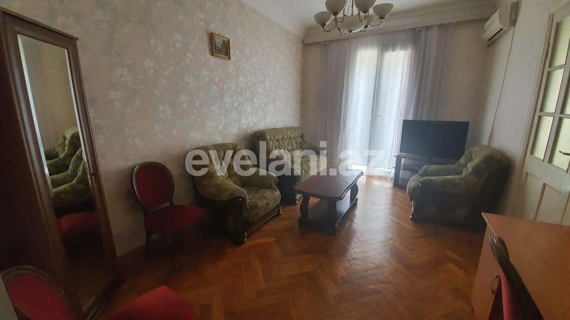 Kirayə verilir, köhnə tikili, 2 otaqlı, 80 m², Bakı, Səbail r, Sahil m.