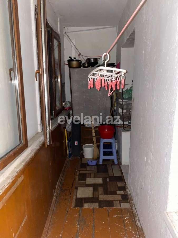 Satılır, köhnə tikili, 3 otaqlı, 75 m², Bakı, Yasamal r, Elmlər Akademiyası m.